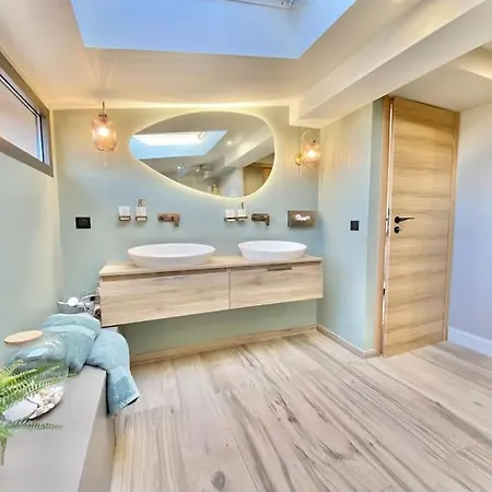 Luxe Palmerey 10 Pax Piscine Spa Vue Mer Βίλα