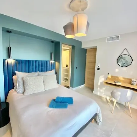 Luxe Palmerey 10 Pax Piscine Spa Vue Mer Вилла *